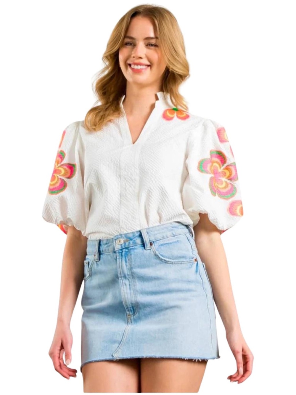 THML WHITE EMBROIDERED PUFF SLEEVE TEXTURED TOP SIZE MEDIUM